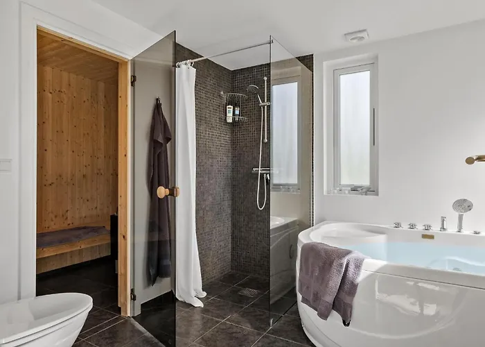 Gorgeous In With Sauna